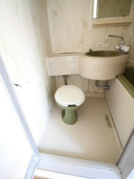 神奈川県鎌倉市岩瀬１丁目 トイレ