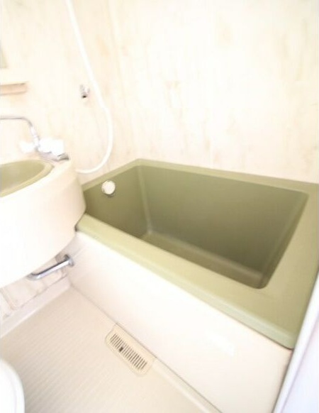 神奈川県鎌倉市岩瀬１丁目 風呂画像