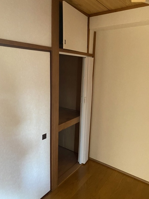 由比ガ浜コーポ 収納