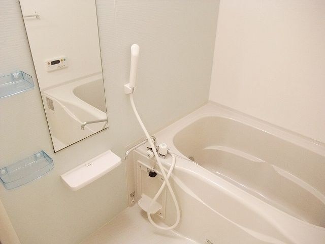 ウィステリア 風呂画像