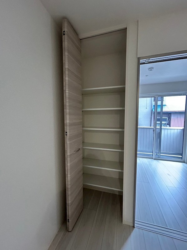 D Paina Takakura 収納