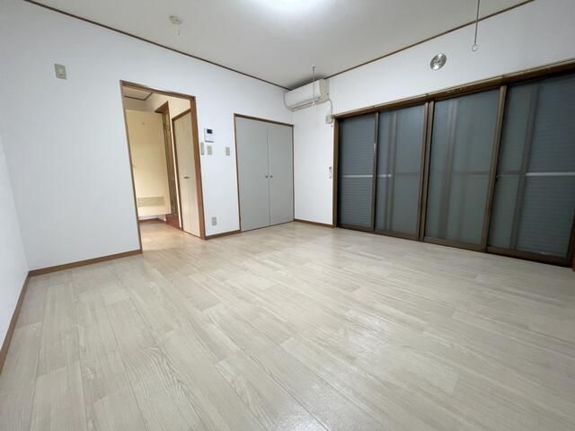 拓殖ハイツ リビング
