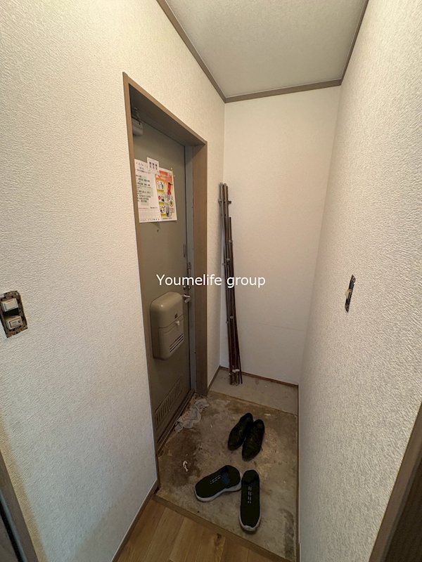 パレット妻田A 玄関