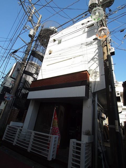 渡辺ビル 外観