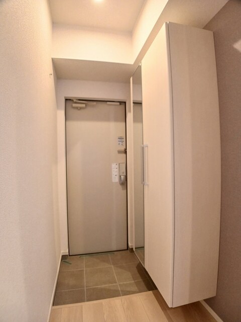 カレント湘南 玄関