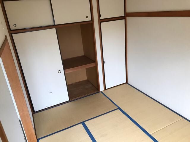 神奈川県厚木市下荻野 収納