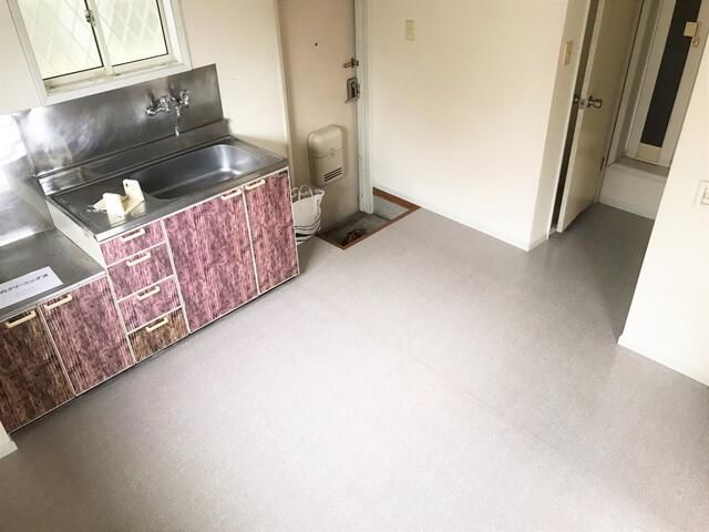 神奈川県厚木市下荻野 キッチン