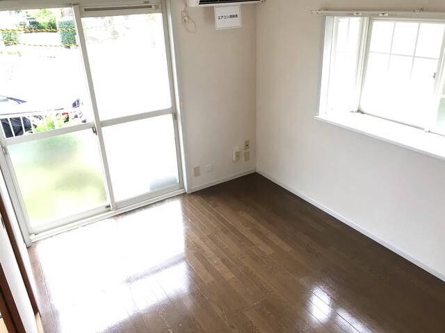 神奈川県厚木市下荻野 ベッドルーム