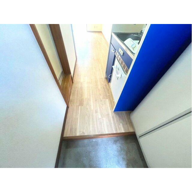 神奈川県厚木市温水西２丁目 玄関
