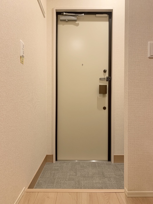 リオン湘南 玄関