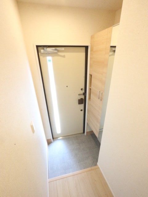 グレイスV 玄関