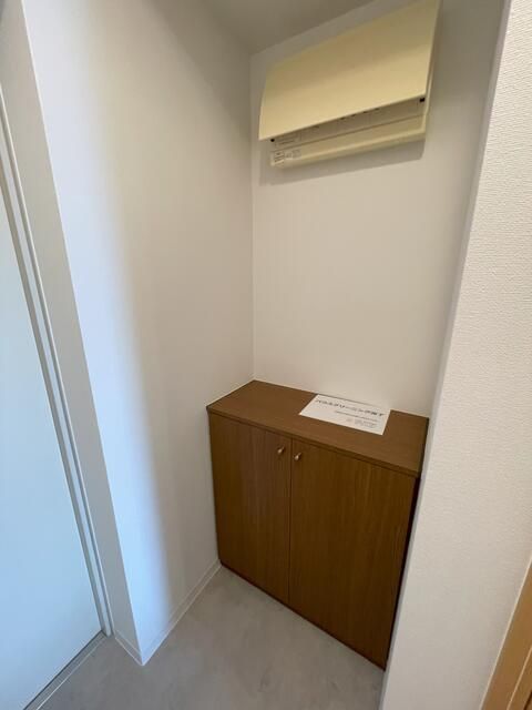 ルミエール香川 玄関