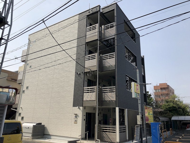 クレイノソラーレ平塚 203号室 外観