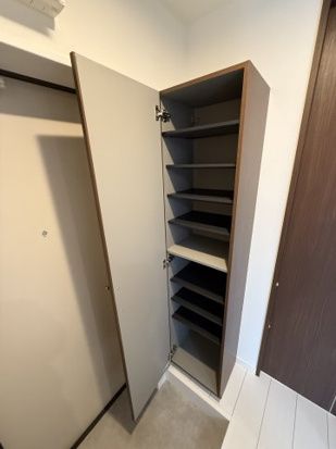 ベイルーム本厚木ルミナス 玄関