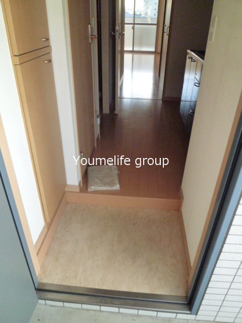 ツインズ 玄関