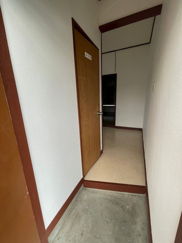 原田アパート 玄関