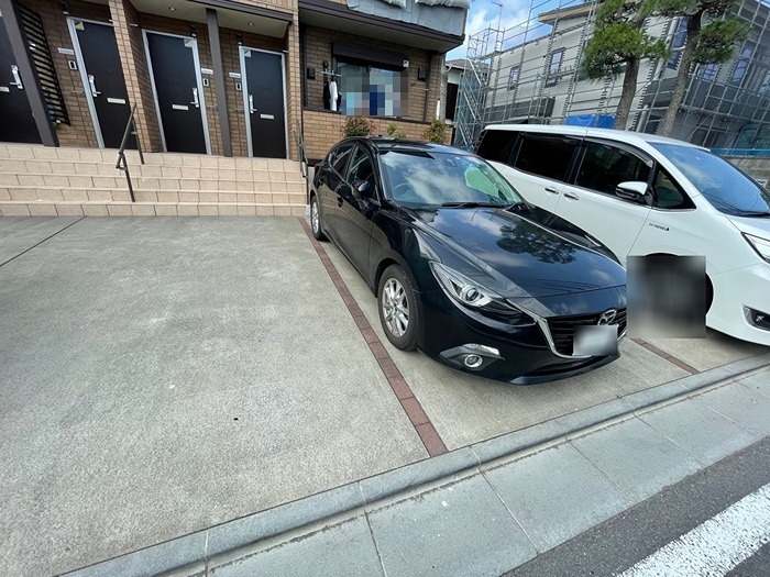 グリシーヌ 駐車場