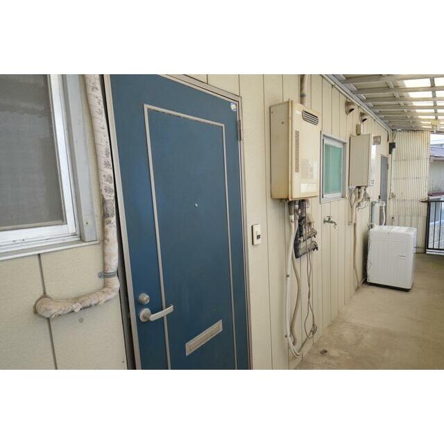 藤和荘 玄関