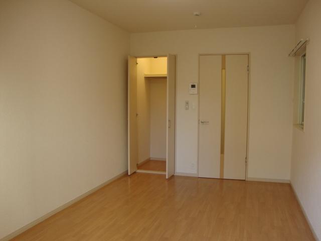 ＢＲＩＮＤＤＬＥ　ＣＯＵＲＴ ベッドルーム