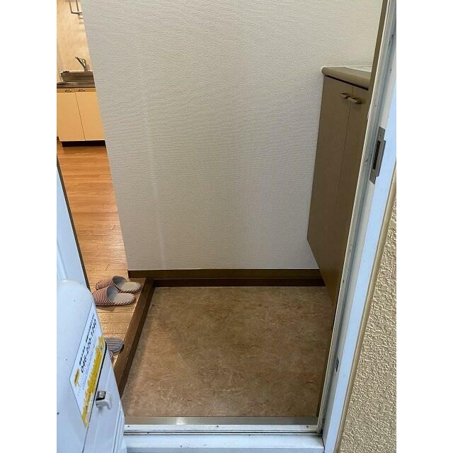 ロイヤルパレス 玄関