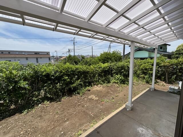 神奈川県藤沢市宮前 庭