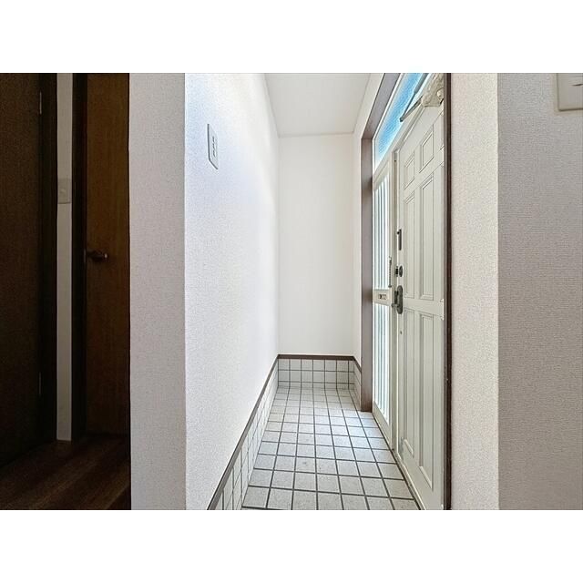 福田１５６１戸建 玄関