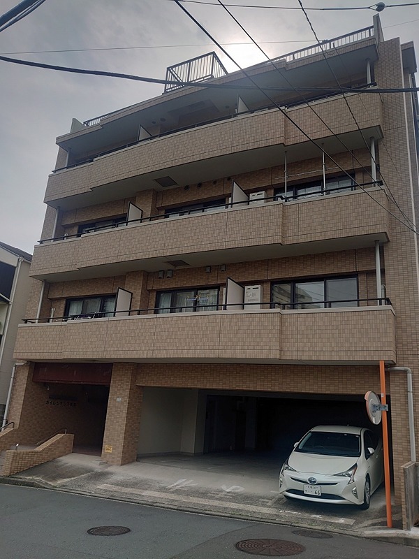 カイレジデンス矢部 303号室 外観