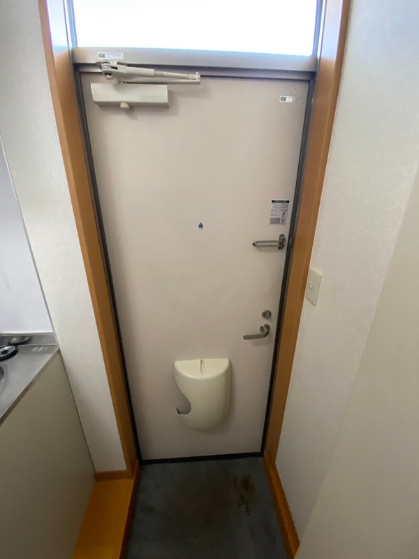 カーメラ湘南 玄関