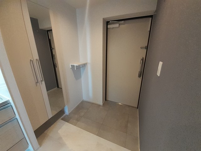 エミナール 玄関