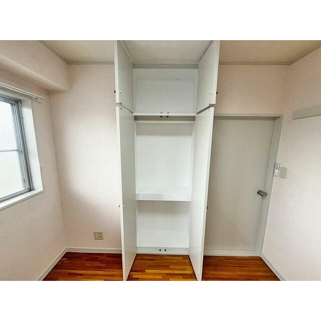 ハイツ堂山 収納