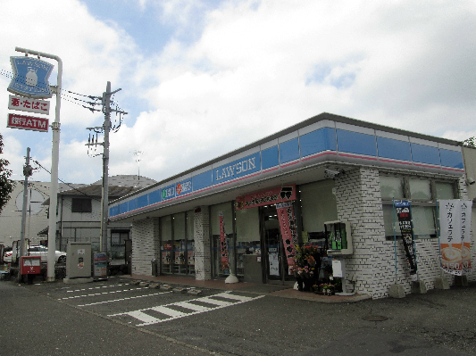 ウエストヒル湘南台 コンビニ
