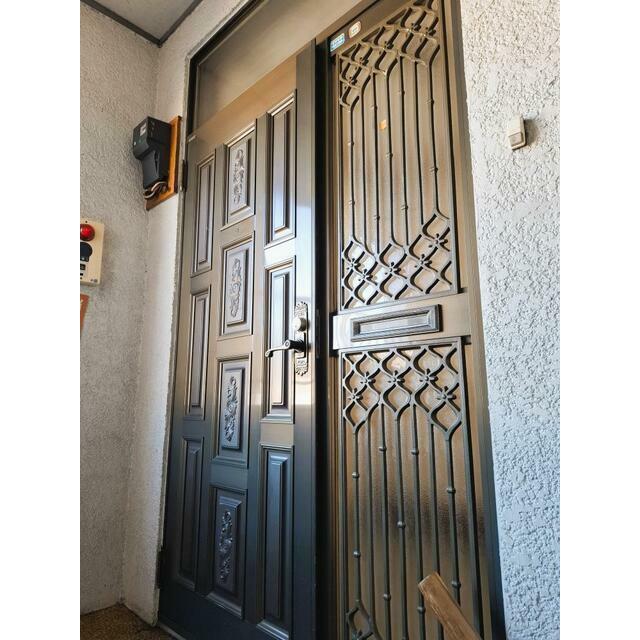 風間ビル 玄関