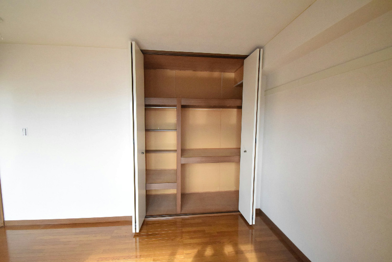 アトラクトマンショントムロ 収納