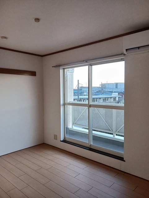 ラルジュ その他1