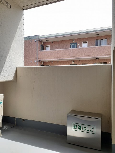 ルミエール　Ｙ ベランダ