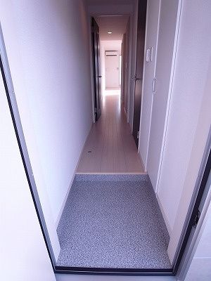 リブリ・湘南 玄関