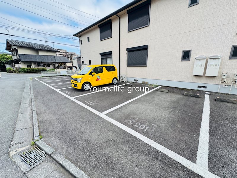 ボナールＣ 駐車場