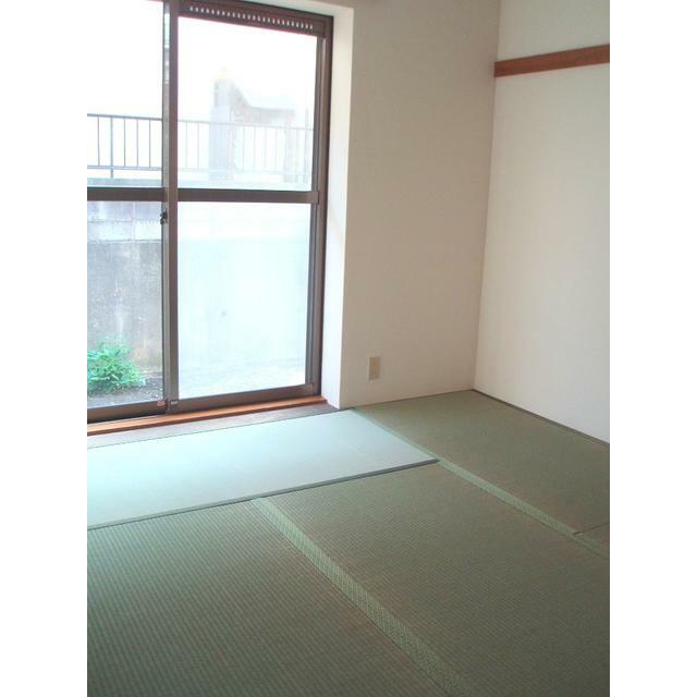 ガーデンハウス東戸塚Ｂ 玄関