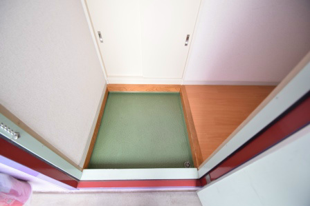 レザンシャトー 玄関