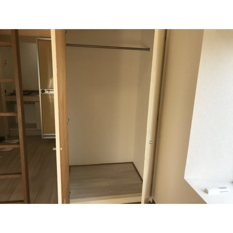 フローラルコートⅡ 収納