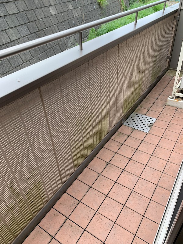 UNA BELLA ZONA S ベランダ