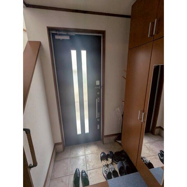 戸塚区汲沢３丁目戸建 玄関