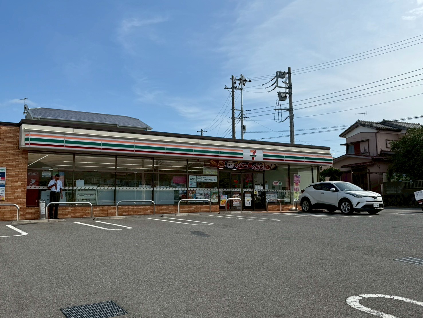 アートハイツ コンビニ