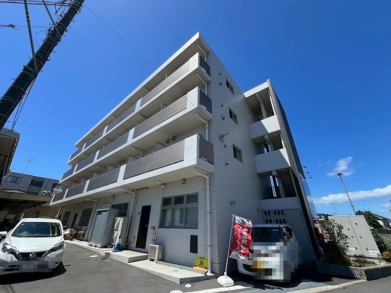 アヴァンセ アールエス 301号室 外観