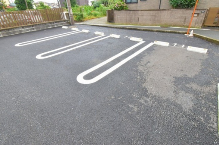 サニーウェル 駐車場