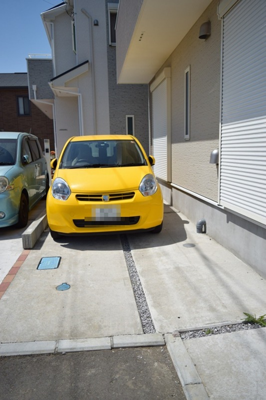 クレイドルガーデン茅ヶ崎市柳島海岸第１０　２号棟 駐車場