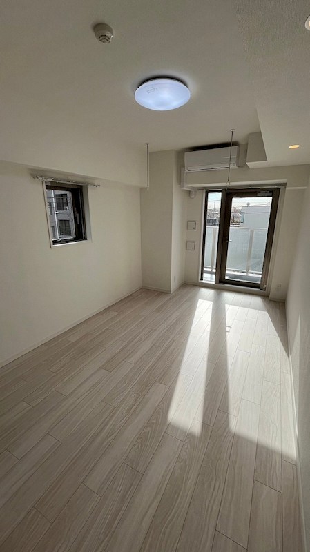 LIME RESIDENCE HIRATSUKA WEST リビング