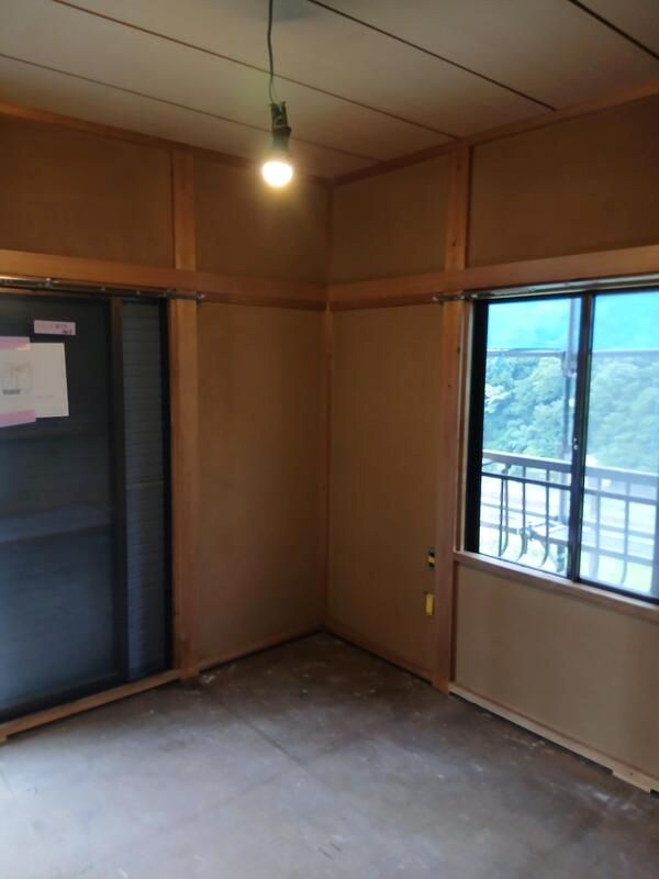 松田町寄2498‐8戸建て リビング
