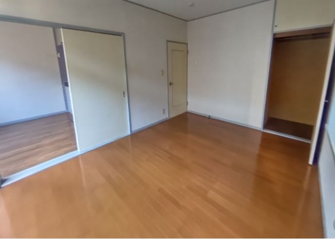 ラベンダー湘南Ⅰ ベッドルーム