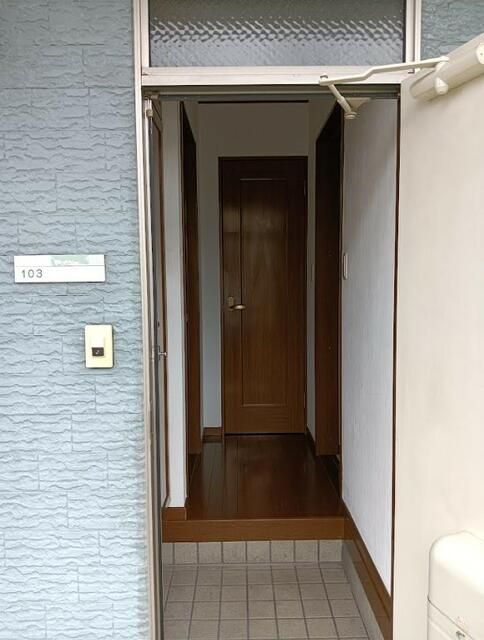 神奈川県平塚市横内 玄関